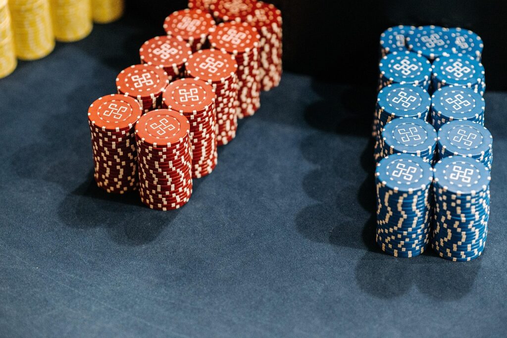 The Role of Statistical Models in Gambling and Stock Trading Success